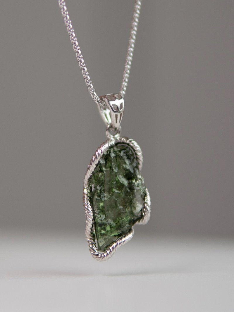 捷克隕石Moldavite原石S925銀項鏈 能量之王 靈性之石 稀有珍貴 - 項鍊 - 其他材質 