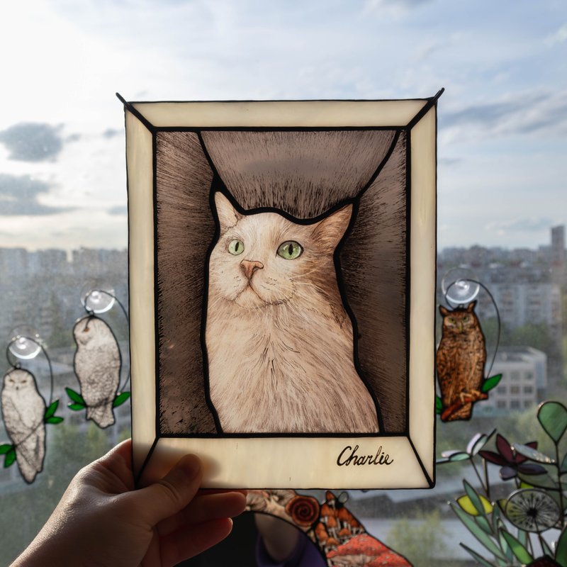 MADE TO ORDER Stained glass pet portrait - 壁貼/牆壁裝飾 - 玻璃 多色