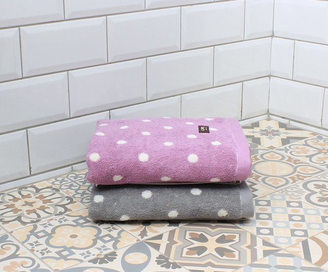 purple polka dot bath towels