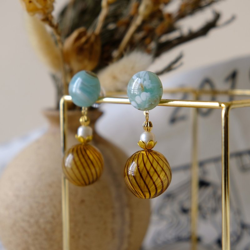 ALYSSA & JAMES Handmade Glass Bead Earrings - ต่างหู - กระจกลาย หลากหลายสี