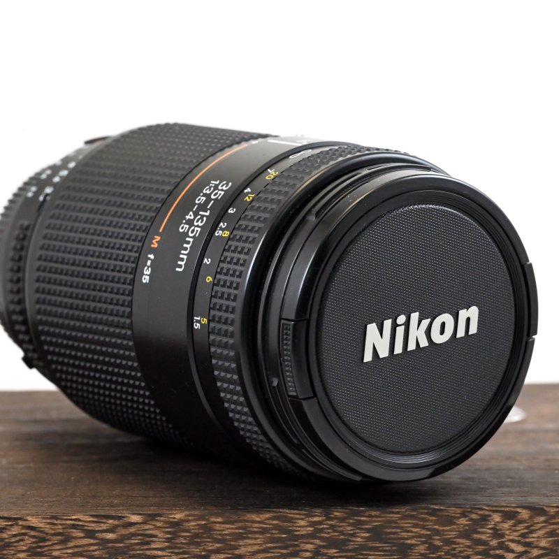 Neat Mint Nikon AF NIKKOR 35-135mm F3.5-4.5 Zoom Macro Lens from Japan - กล้อง - โลหะ สีดำ