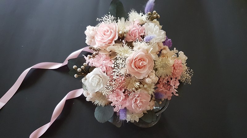 Haizang Design | Vanilla Sky. Sweet bouquet of ice cream series/ - ช่อดอกไม้แห้ง - พืช/ดอกไม้ สึชมพู