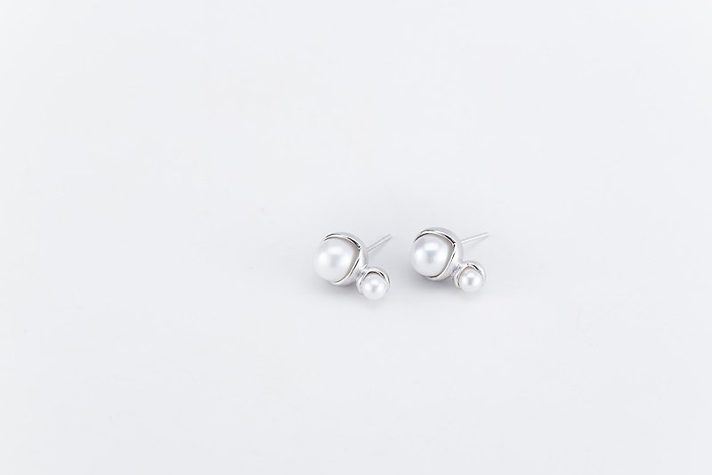 Fruity Double Pearl Earrings - ต่างหู - เงิน สีเงิน