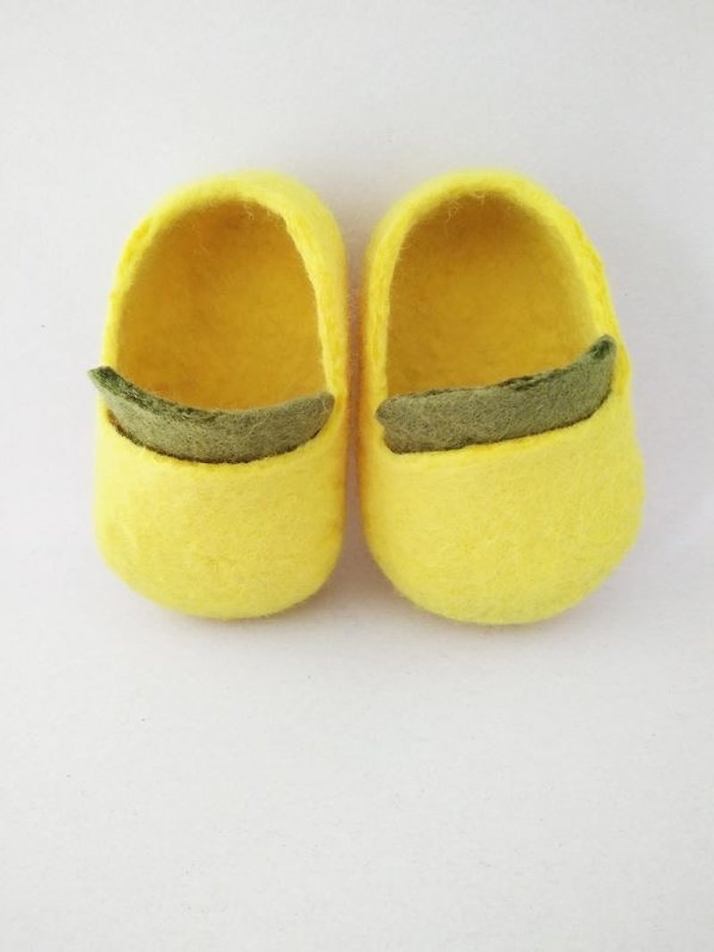 miniyue 羊毛氈嬰兒鞋 陽光黃 休閒鞋舌 彌月禮 台灣製造 全手工 - 嬰兒鞋 - 羊毛 黃色
