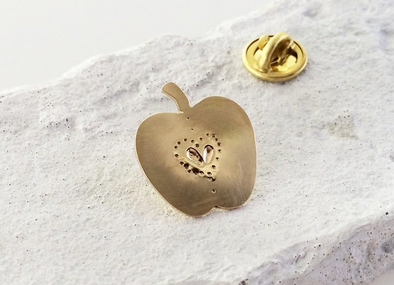 ☆ Apple ☆ Brass pins - Brooches - Other Metals Gold