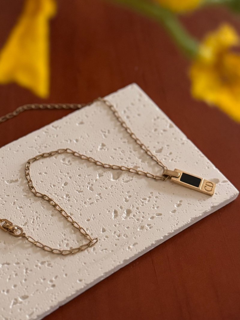 中古美品 Christian Dior 項鏈 - 項鍊 - 其他金屬 金色