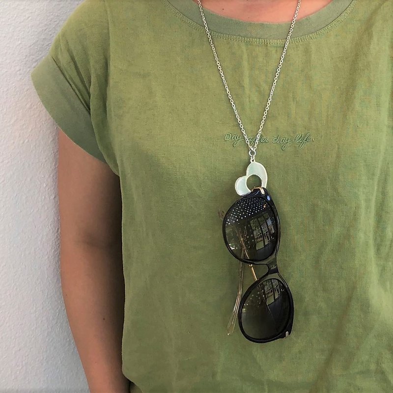 【She Shines】Hang on the heart (for necklace/glasses hanging exercise 2) - Necklaces - Other Metals 