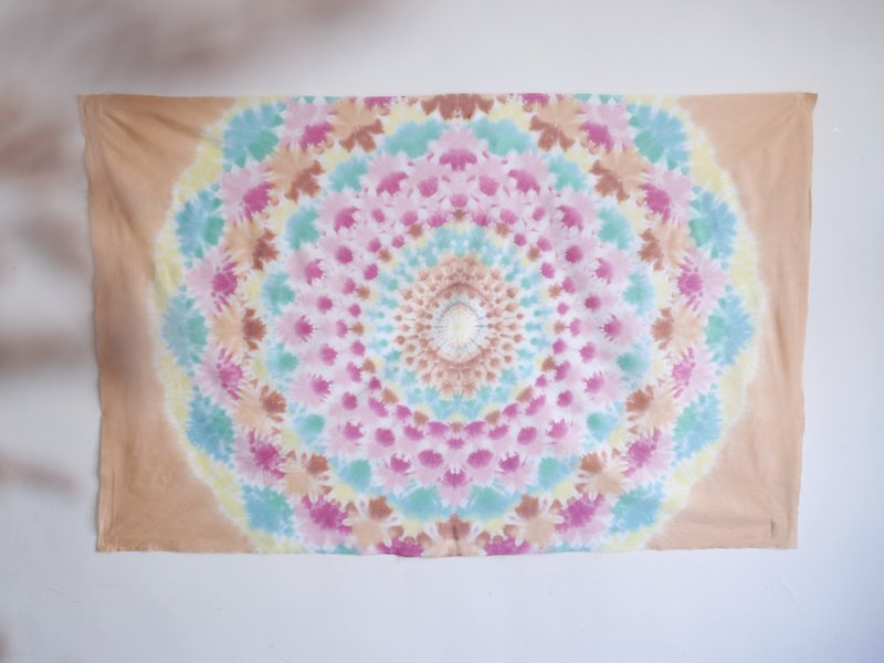 Flora Tie dye shibori Mandala tapestry