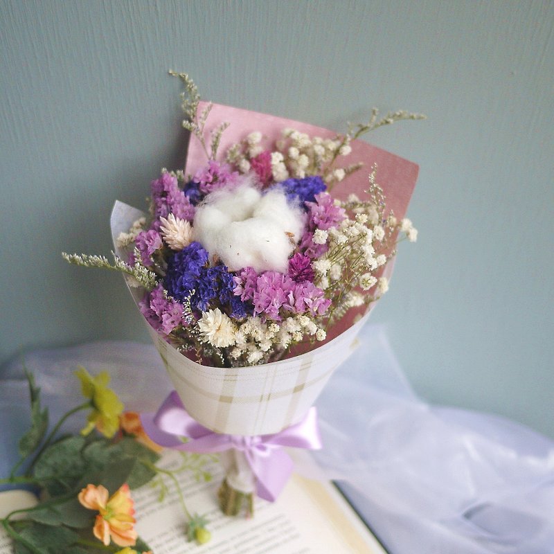ピース賞賛-綿パープルの粉末は乾燥した花束の卒業星でした - ドライフラワー・ブーケ - 寄せ植え・花 パープル