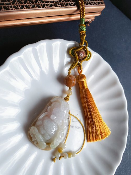 樂藏｜輕珠寶｜手作能量 天然緬甸玉 翡翠 金魚 飄花 如意 一葉致富 發財 包掛 禮物 車掛