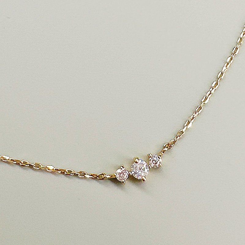 18K金鑽石項鏈 The Triplex Diamond Necklace - 項鍊 - 貴金屬 