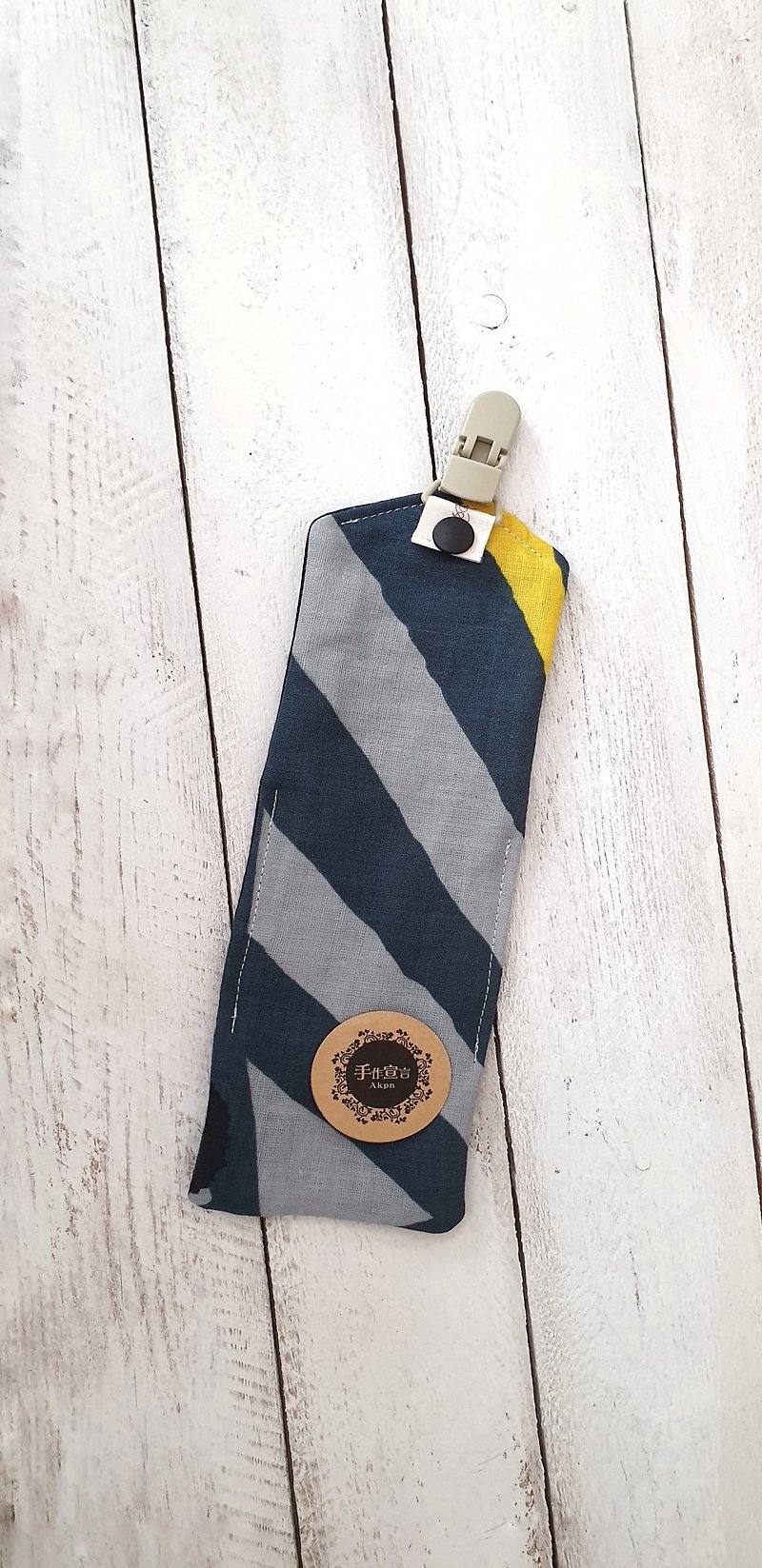 Geometric gray-detachable mini six-layer yarn handkerchief clip set - Bibs - Cotton & Hemp Multicolor