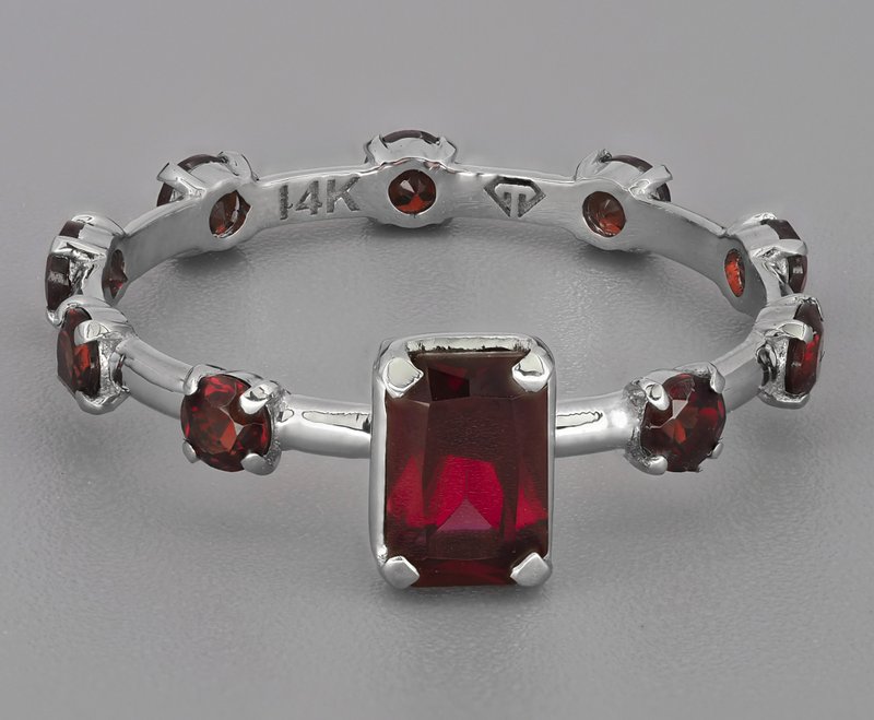14k gold Ring with garnets - 戒指 - 貴金屬 金色