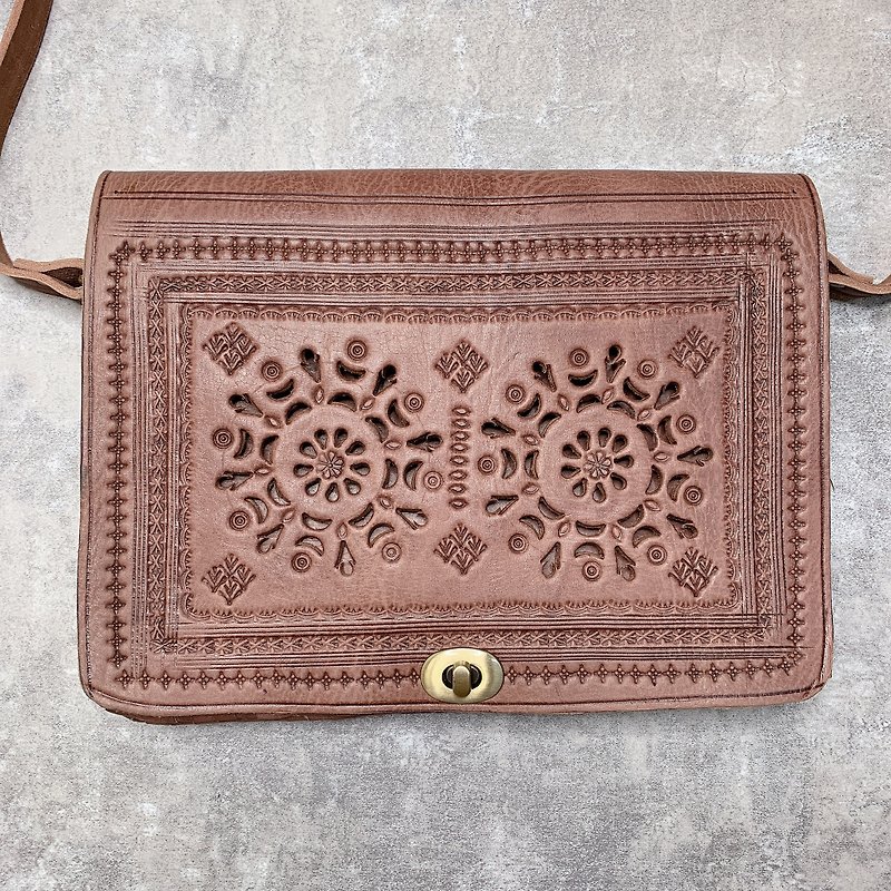 Moroccan leather bag - กระเป๋าแมสเซนเจอร์ - หนังแท้ สีนำ้ตาล