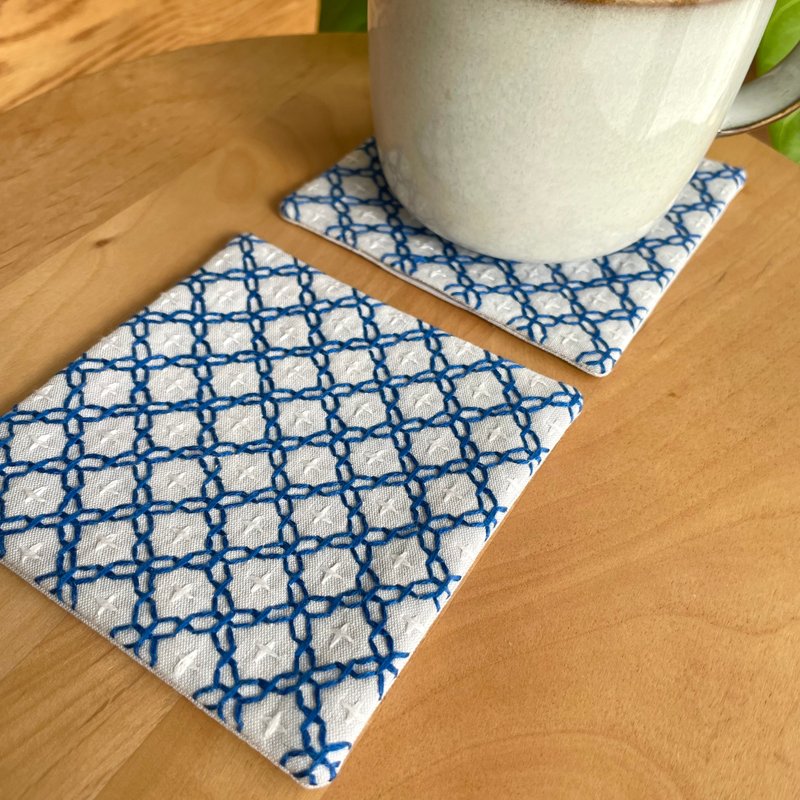 Set of 2 Sashiko Coasters, Cross Flower lover Stitching, Pale Grey, Kitchen Supplies, Tea Supplies, Cafe, Japanese Handmade, Gift, Flower lover Pattern, Embroidery - Coasters - Cotton & Hemp Blue