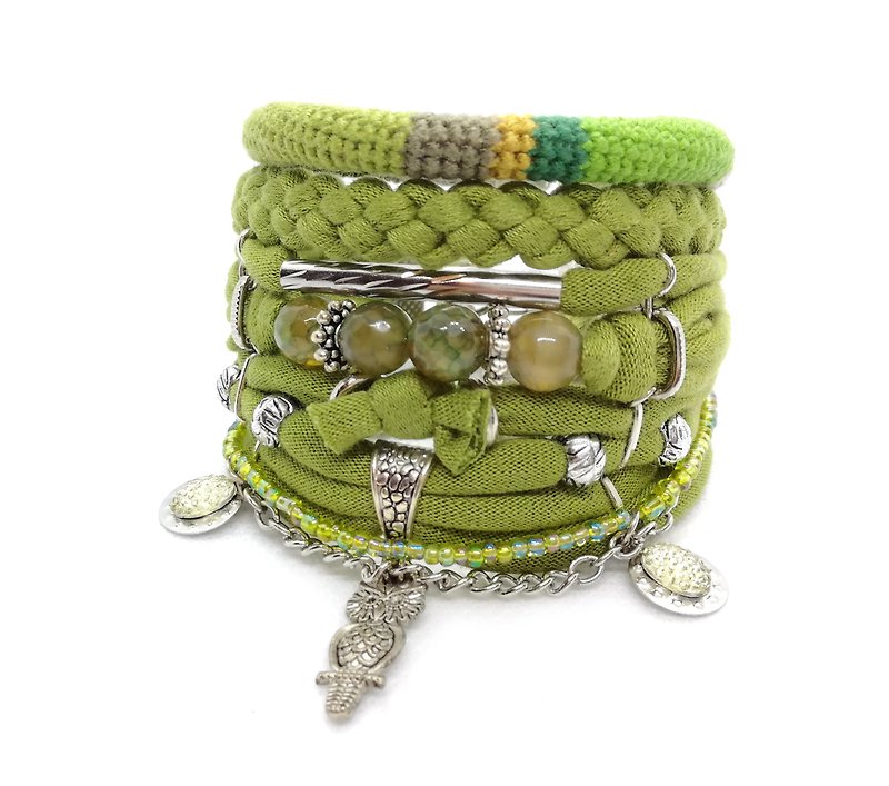 Green Bohemian Bracelet Dragon Veins, Boho Bracelet, Soft Jewelry Owl Charm - 手鍊/手鐲 - 棉．麻 綠色
