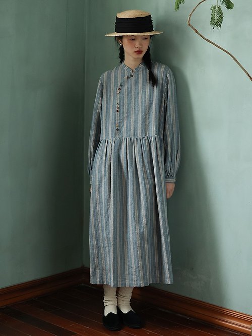 豆屋製 衣 改良中式多扣藍條紋 亞麻長袖 洋裝