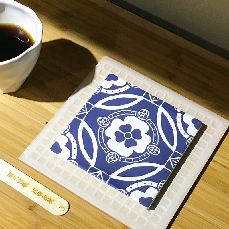 青と白 吸水コースター  四季金秋 - コースター - 陶器 イエロー