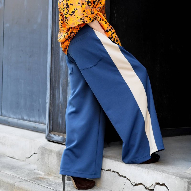 Sideline blue wide pants - กางเกงขายาว - เส้นใยสังเคราะห์ สีน้ำเงิน