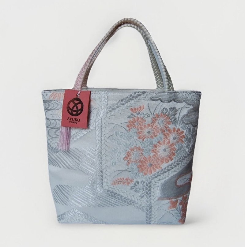 獨一無二100%絲質和服袋帶托特包 | 手工刺繡 | 日本藝術手提包 - 手提包/手提袋 - 絲．絹 白色