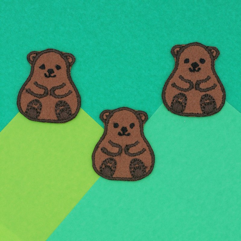 Mini Brown Bear Iron Patch (Dark Brown) - เย็บปัก/ถักทอ/ใยขนแกะ - งานปัก สีนำ้ตาล