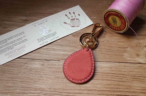 IPPI手作革物 造型悠遊卡 晶片吊飾－水滴造型款－粉紅色