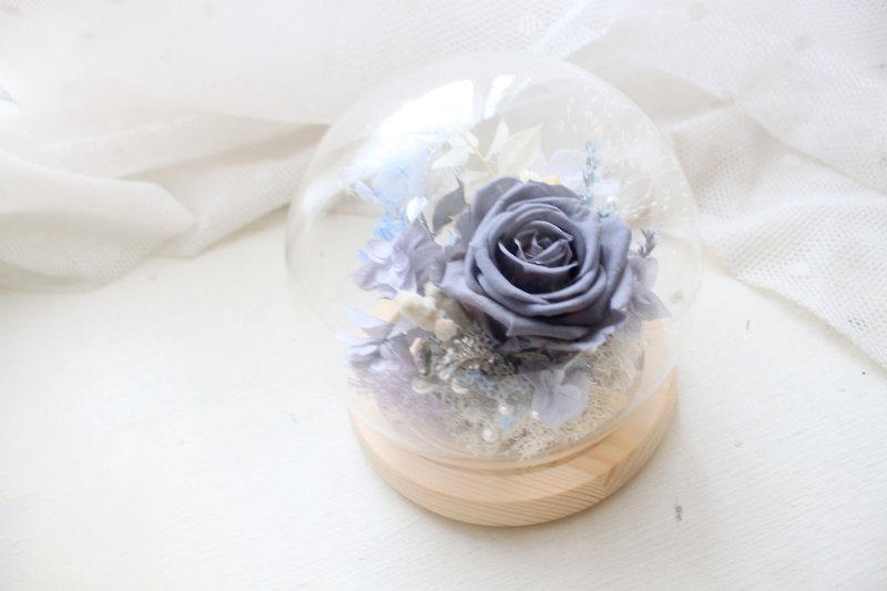 沉靜藍海月光・小島森林灰藍色永生玫瑰玻璃球 - 乾花/永生花 - 植物．花 藍色