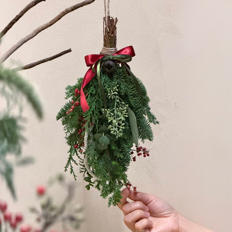 聖誕掛束 - 香氛森林 Forest Aroma / 新鮮花材可乾燥 / 諾貝松 - 乾燥花/永生花 - 植物．花 綠色