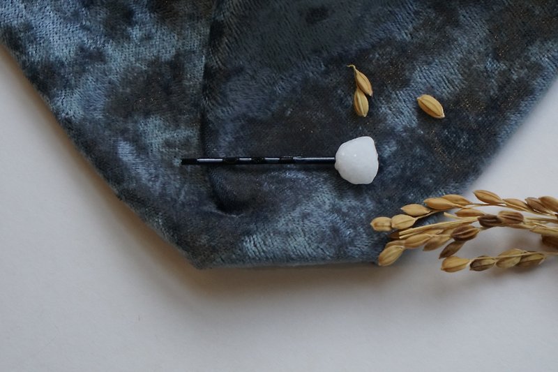 Ishiho-vernal equinox white natural marble hairpin jewelry hand-made hair accessories exclusive design - Hair Accessories - Stone White