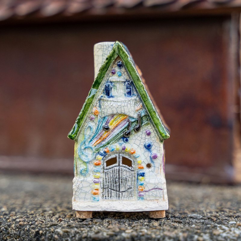 彩繪尖頂屋 高9cm - 擺飾/家飾品 - 陶 