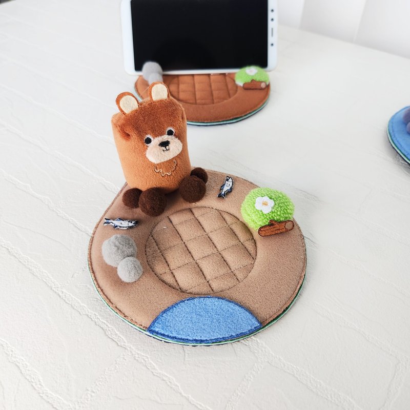 Animal Party - brown bear Coaster Phone Stand Office Accessory - ที่รองแก้ว - งานปัก สีน้ำเงิน