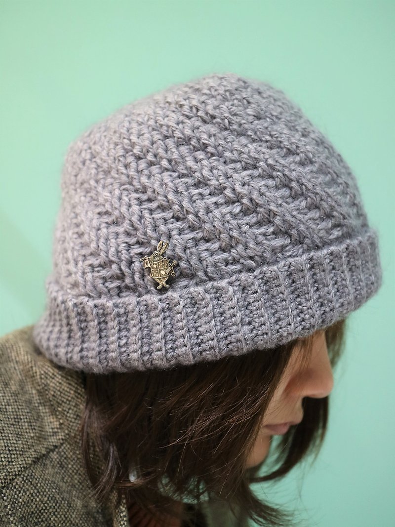 冬暖かい手作りかぎ針編みニットグレーウール帽子ウサギアクセサリーシンプルなデザインユニセックスカスタムモデル - 帽子 - ウール グレー
