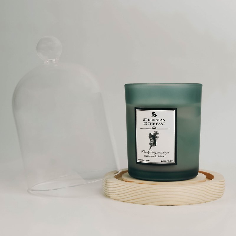 Pet Friendly Candle ST DUNSTANS IN THE EAST (Earth Flower and Grass Scent) - เทียน/เชิงเทียน - แก้ว หลากหลายสี