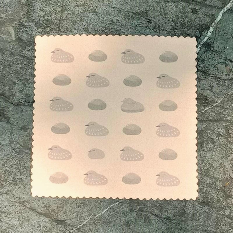 鳥擦拭布 / 眼鏡布 | 夜鷹石頭 - 眼鏡盒/眼鏡布 - 聚酯纖維 卡其色