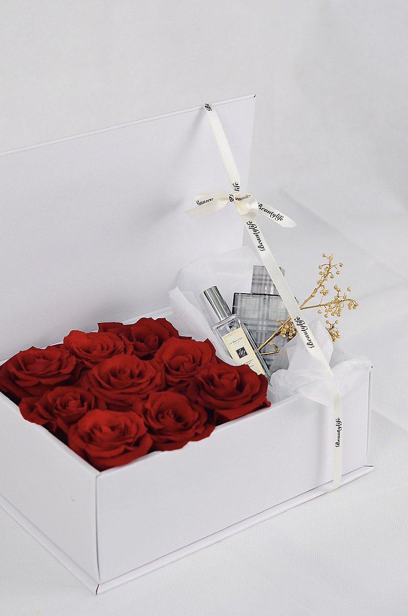 fireworks - flowers - flower gift box - a love of red roses - ช่อดอกไม้แห้ง - พืช/ดอกไม้ สีแดง