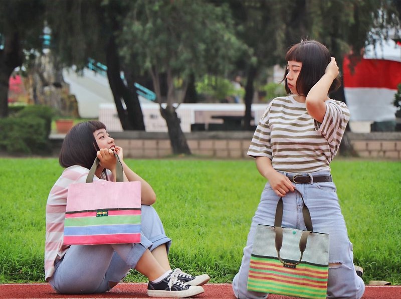Taiwanese bag(big size) - กระเป๋าถือ - ผ้าฝ้าย/ผ้าลินิน สีเขียว