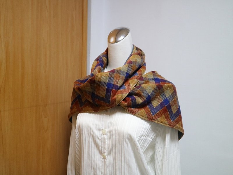 連帽 圍脖. 帽子圍巾.scarf  雙面雙色 大人.小孩均適用 - 圍巾/披肩 - 其他材質 多色