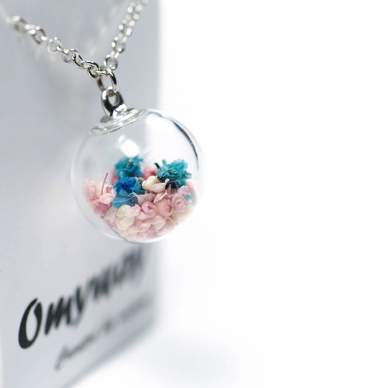 愛家作-OMYWAY 日本混色滿天星乾花永生花玻璃球飾物頸鏈1.4cm - 頸鏈 - 玻璃 白色