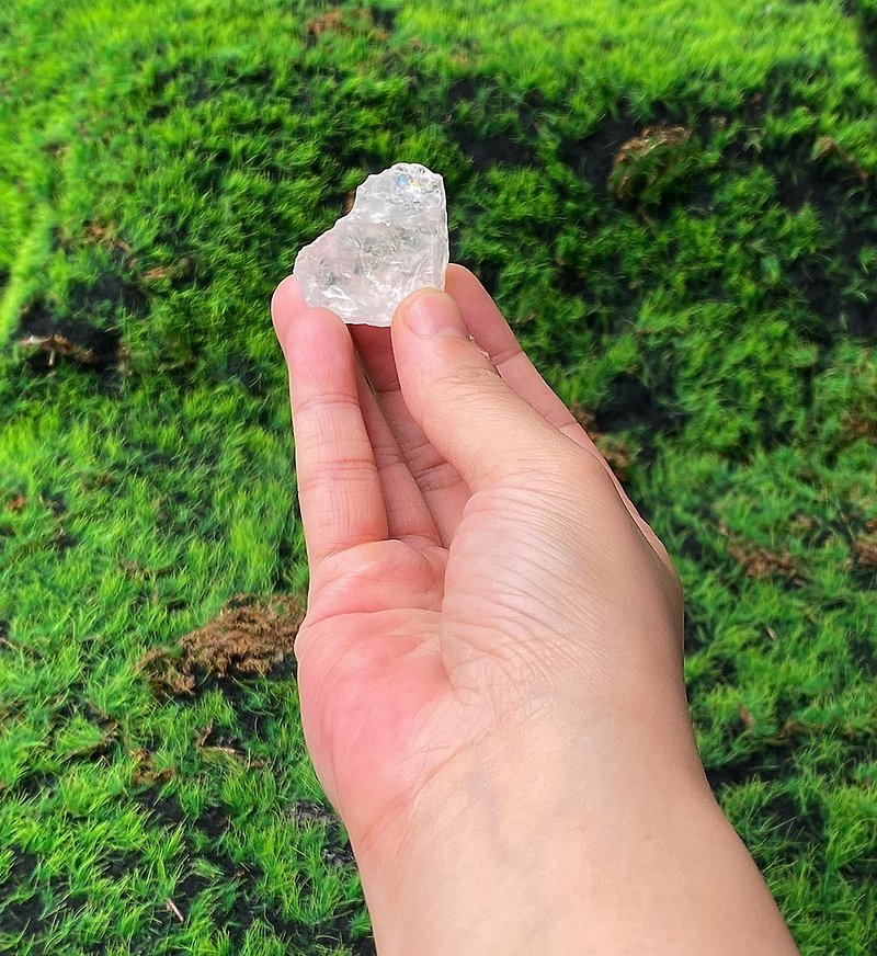 Energy Decoration-Selected Natural Rainbow White Crystal Raw Stones for Purification and Healing Fast Shipping - ของวางตกแต่ง - คริสตัล ขาว