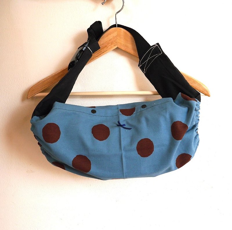Baby carrier bag / smoky blue & brown dot - その他 - コットン・麻 ブルー