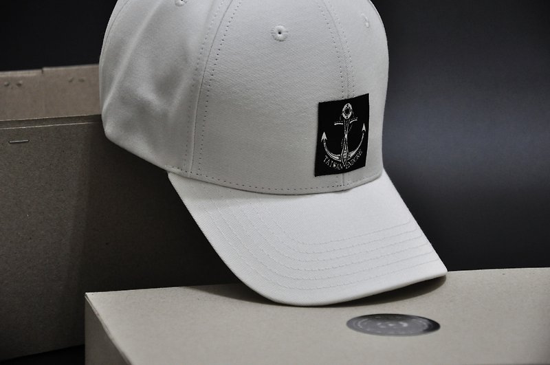 ENDURE/Distressed anchor/White Anchor - Hats & Caps - Cotton & Hemp 