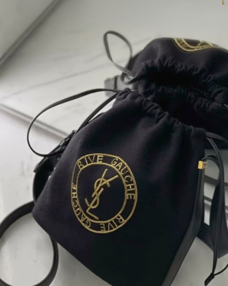 YSL Rive Gauche Suede Embroidered Bucket Bag with Leather Pouch | A Stylish Choice Favored by Korean Stars - กระเป๋าถือ - หนังแท้ สีดำ