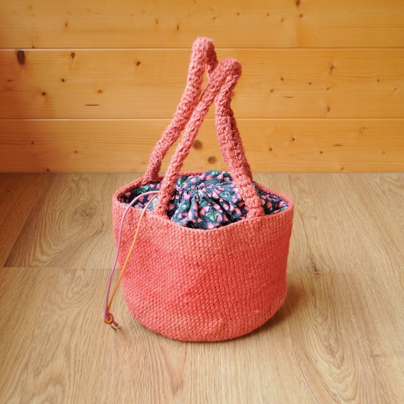 這一季的草莓-手工束口編織包 - 手提包/手提袋 - 棉．麻 紅色