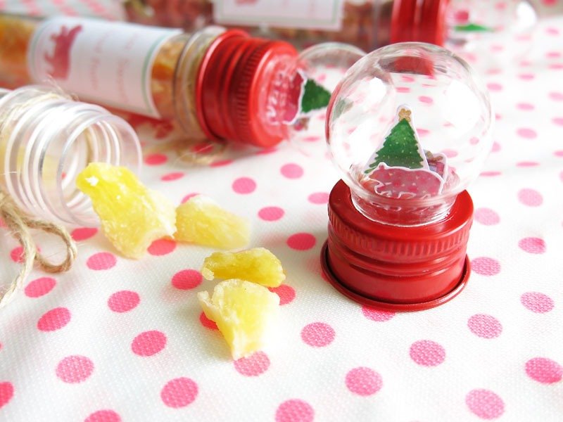 幸福果舖-聖誕熊-玻璃球繽紛小果乾(單支) - 水果乾 - 新鮮食材 紅色