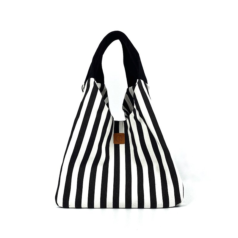 CindeRachel's new free kick design Japanese style hand bag / portable lunch bag stripe series - Handbags & Totes - Cotton & Hemp White