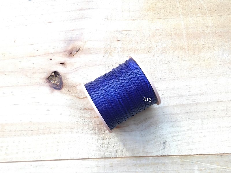 South American system hand sewn wax line [# 613 blue] 0.65mm 30 meters 48 color selection wax line hand stitch round wax line leather tools handmade leather leather accessories leather DIY leatherism - เย็บปัก/ถักทอ/ใยขนแกะ - ผ้าฝ้าย/ผ้าลินิน สีน้ำเงิน