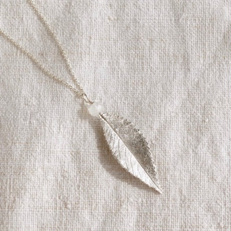 Elm leaf stone necklace [P078SV(ST)] - สร้อยคอ - โลหะ 