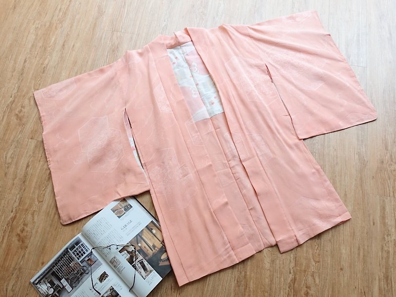 Vintage kimono / feather weaving no.24 - Women's Casual & Functional Jackets - Silk Pink