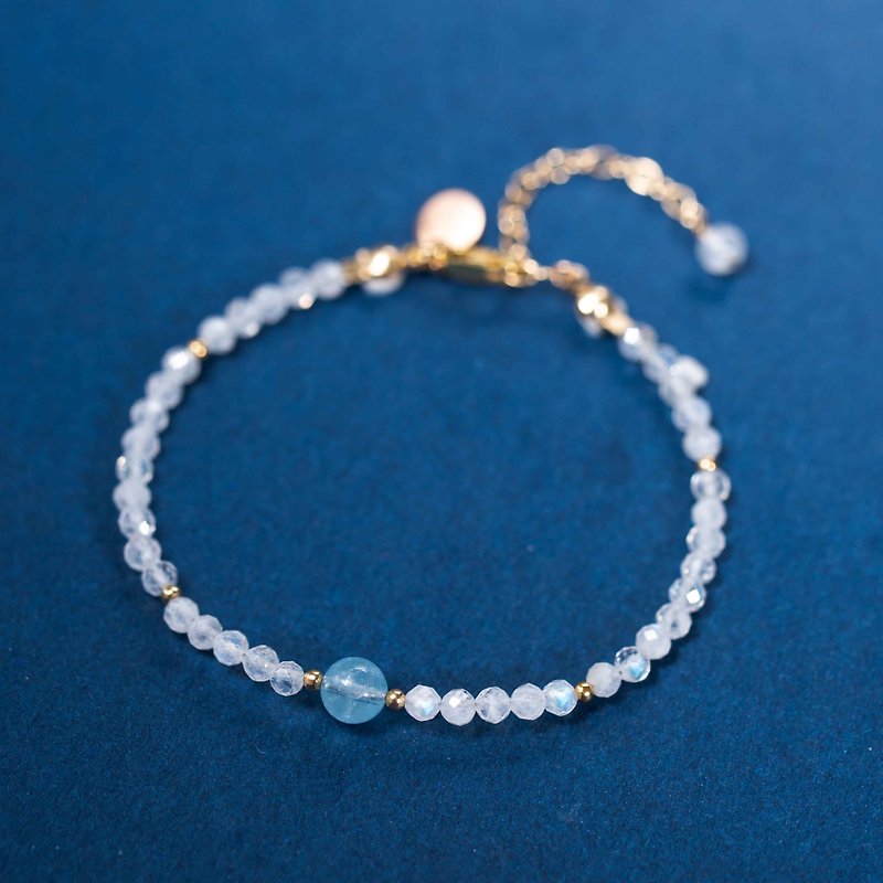 Moonstone,  Aquamarine, 14K Gold Filled Findings Bracelet - สร้อยคอ - คริสตัล สีใส