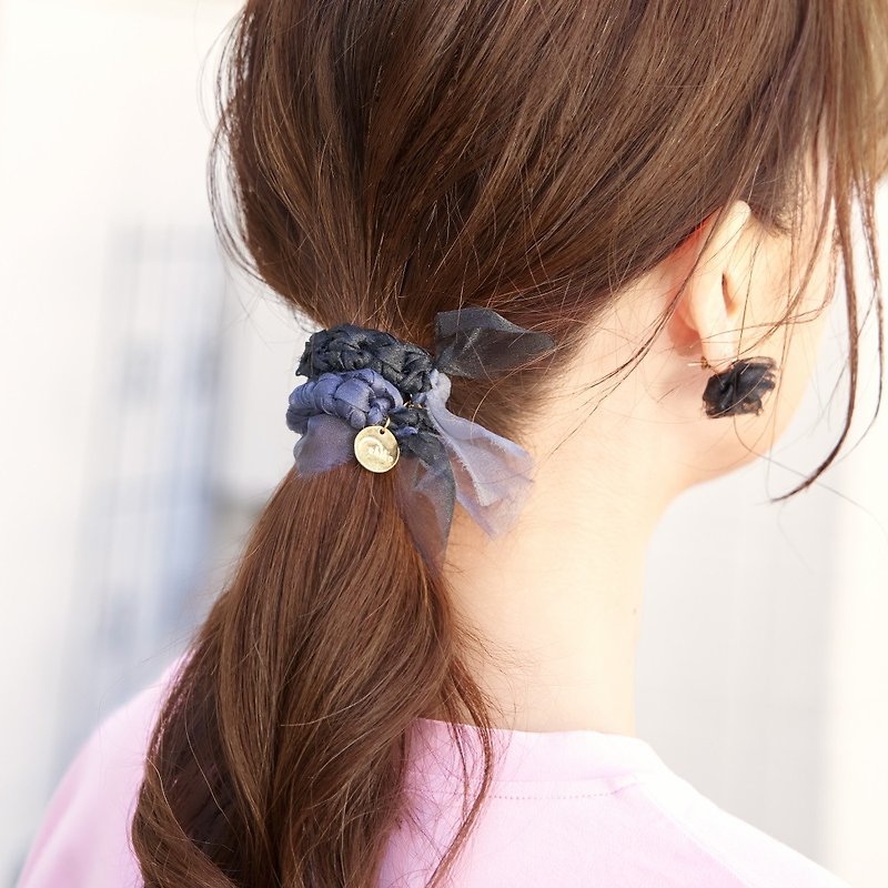 Colorful blooming braided hair tie | Monotone - Hair Accessories - Other Man-Made Fibers Black